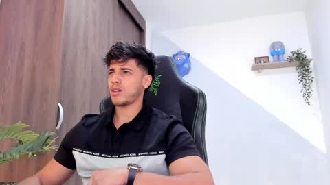 my name real is camilo online show from January 23, 2025, 5:02 am