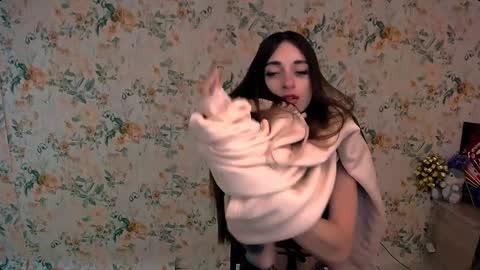 asia_n_ online show from December 10, 2024, 11:22 am