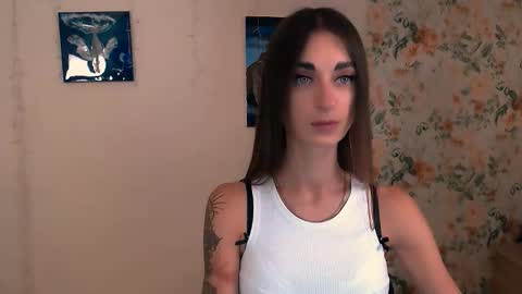 asia_n_ online show from October 25, 2025, 8:33 am