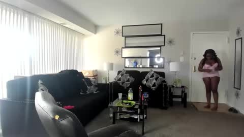 Asia online show from January 12, 2025, 3:14 pm