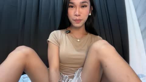 Snapshot of asian_aki chatting on April 4, 2026, 8:01 am Marj online show from April 4, 2026, 8:01 am