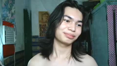 asian_babyboi online show from April 11, 2026, 7:45 am