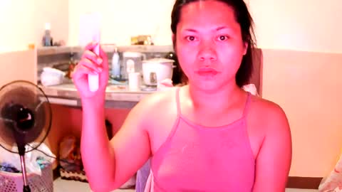 Snapshot of asian_kweenv chatting on July 28, 2026, 3:24 am Alex online show from July 28, 2026, 3:24 am