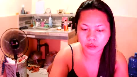 Snapshot of asian_kweenv chatting on July 30, 2026, 2:49 pm Alex online show from July 30, 2026, 2:49 pm