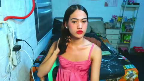 Snapshot of asian_loraine chatting on June 24, 2026, 5:17 am LOVELY LORAINE online show from June 24, 2026, 5:17 am