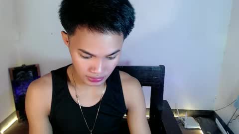 asian_lover05 online show from February 26, 2026, 6:07 pm