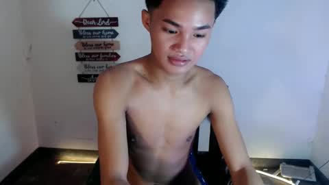 asian_lover05 online show from March 29, 2026, 4:29 pm