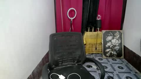 asian_pretty143 online show from October 4, 2025, 8:56 am