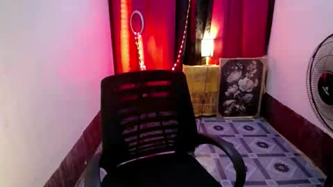 asian_pretty143 online show from October 21, 2025, 2:56 am