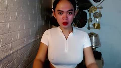 asian_pretty143 online show from May 31, 2026, 6:53 am