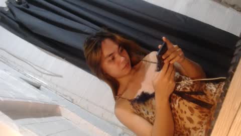 Snapshot of asian_reyshell chatting on February 25, 2025, 12:55 pm Reyshell online show from February 25, 2025, 12:55 pm