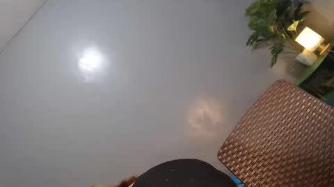 Snapshot of asian_reyshell chatting on February 14, 2026, 2:36 pm Reyshell online show from February 14, 2026, 2:36 pm