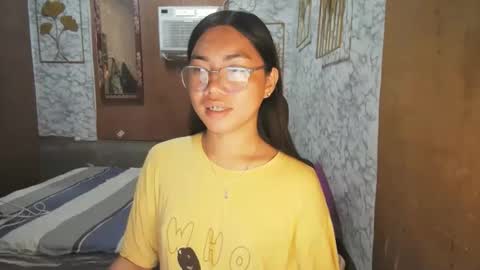 Rhean online show from October 14, 2025, 11:05 pm