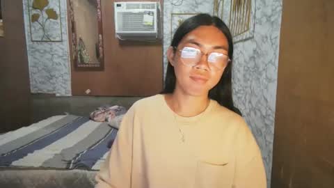 Rhean online show from November 8, 2025, 11:32 am