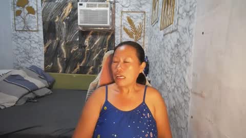Snapshot of asian_salya chatting on May 13, 2026, 2:42 am asian_salya online show from May 13, 2026, 2:42 am
