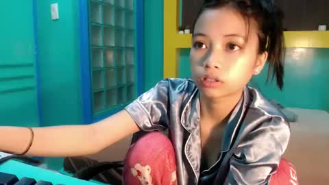 asian_slade online show from May 9, 2026, 1:05 pm