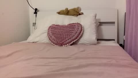 Snapshot of asian_temptation chatting on October 21, 2025, 6:41 pm asian_temptation online show from October 21, 2025, 6:41 pm