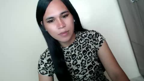 asianblk_barbiedoll online show from April 23, 2026, 10:56 pm