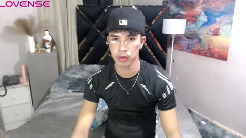 asiancum_peter online show from September 16, 2025, 11:11 am