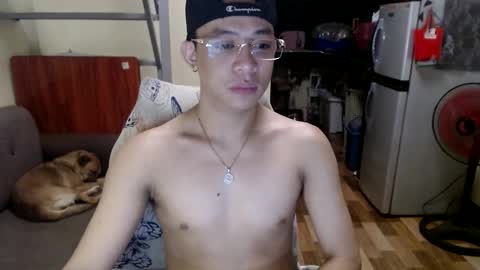 asiandreamboyx online show from February 10, 2025, 5:14 am