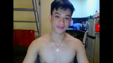 asiandreamboyx online show from October 14, 2025, 5:08 am