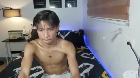 asianfuckertwink online show from March 11, 2026, 11:38 am