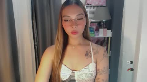 Snapshot of asianhottiesttamira chatting on May 18, 2026, 2:34 pm HI IM TAMIRA LOOKING FOR SERIOUS RELATIONSHIP online show from May 18, 2026, 2:34 pm