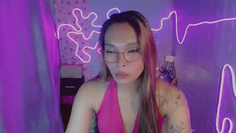 Snapshot of asianhottiesttamira chatting on May 28, 2026, 5:10 pm HI IM TAMIRA LOOKING FOR SERIOUS RELATIONSHIP online show from May 28, 2026, 5:10 pm
