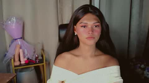 Kianna online show from April 21, 2026, 11:38 am