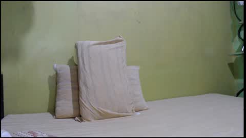 Mhay online show from November 3, 2025, 5:42 am