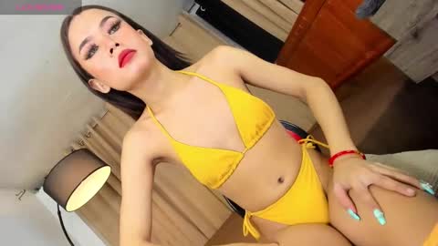 Snapshot of asianpetitehugecock chatting on January 7, 2025, 6:59 am AGATHA online show from January 7, 2025, 6:59 am