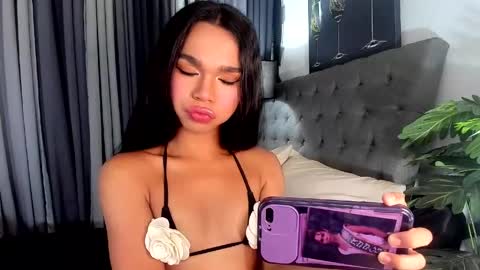 Snapshot of asianpetiteprincess chatting on May 19, 2026, 10:43 am asianpetiteprincess online show from May 19, 2026, 10:43 am