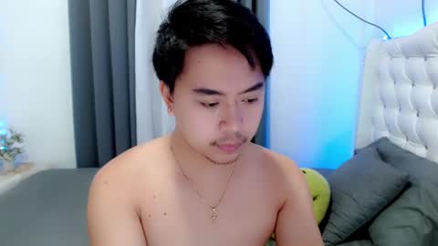 Roy online show from December 8, 2024, 4:39 pm