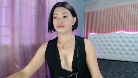 asiansexybabe08 online show from June 4, 2026, 3:23 am