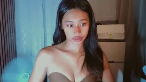 Snapshot of asiantreasures chatting on May 24, 2026, 9:58 am kisses online show from May 24, 2026, 9:58 am