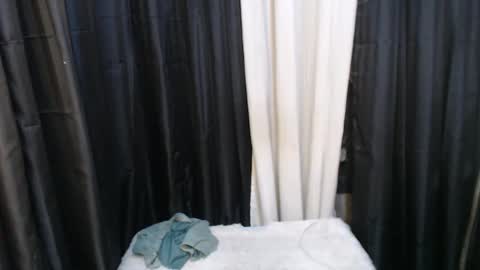 asiantwink_ariel19 online show from March 2, 2026, 8:10 am