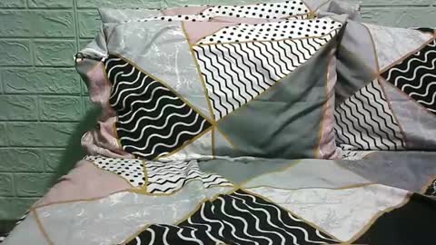 Zoe online show from February 17, 2025, 1:47 am