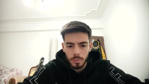 Snapshot of asihandsome06 chatting on December 14, 2024, 6:30 pm asihandsome06 online show from December 14, 2024, 6:30 pm