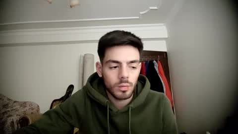 Snapshot of asihandsome06 chatting on January 25, 2025, 10:07 pm asihandsome06 online show from January 25, 2025, 10:07 pm