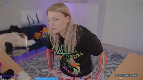 Asiri   pronounced Ah-siri Please no nicknames   3 online show from December 10, 2024, 3:20 am