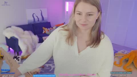 Asiri   pronounced Ah-siri Please no nicknames   3 online show from January 23, 2025, 5:13 am