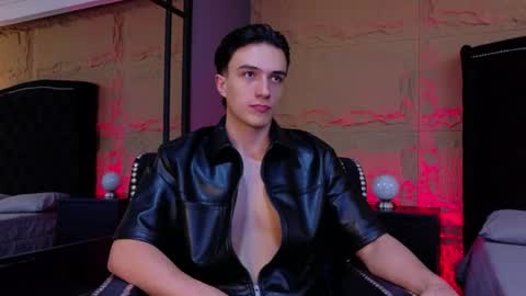 Snapshot of aslanfox_ chatting on July 19, 2026, 12:36 am Aslan online show from July 19, 2026, 12:36 am