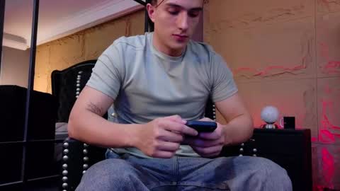 Snapshot of aslanfox_ chatting on July 21, 2026, 2:03 am Aslan online show from July 21, 2026, 2:03 am