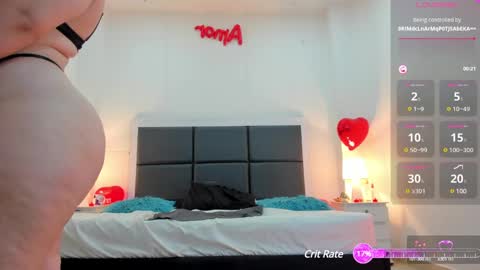  Aslhyn  online show from March 10, 2025, 9:18 pm