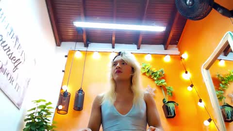 ASLY online show from December 26, 2024, 2:16 pm