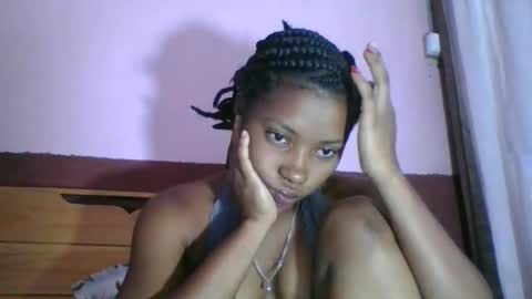 asmiraa online show from January 8, 2026, 7:21 am