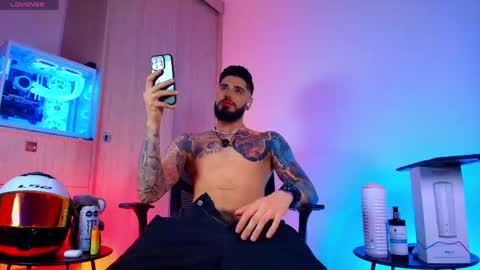 Snapshot of asmodeus_bael_ chatting on April 16, 2026, 12:44 am asmodeus bael online show from April 16, 2026, 12:44 am