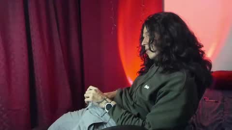 Snapshot of asmodeuszz chatting on December 4, 2024, 6:00 am asmodeuszz online show from December 4, 2024, 6:00 am