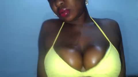 Snapshot of ass_elbonypussy chatting on May 19, 2026, 6:31 am ass_elbonypussy online show from May 19, 2026, 6:31 am