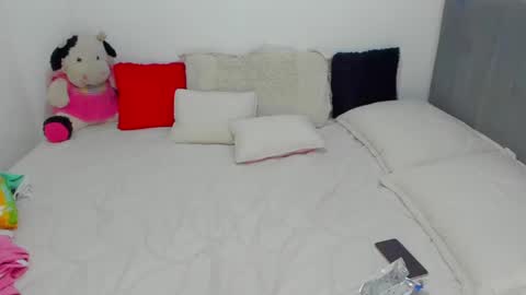 instagramsoofiaa giraldo online show from January 25, 2025, 11:11 pm